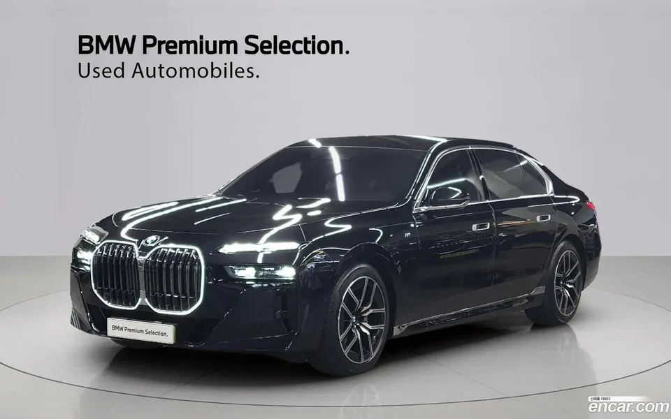 BMW 7 Series 740d xDrive M 2024 — photo 1, buy with delivery to Moscow