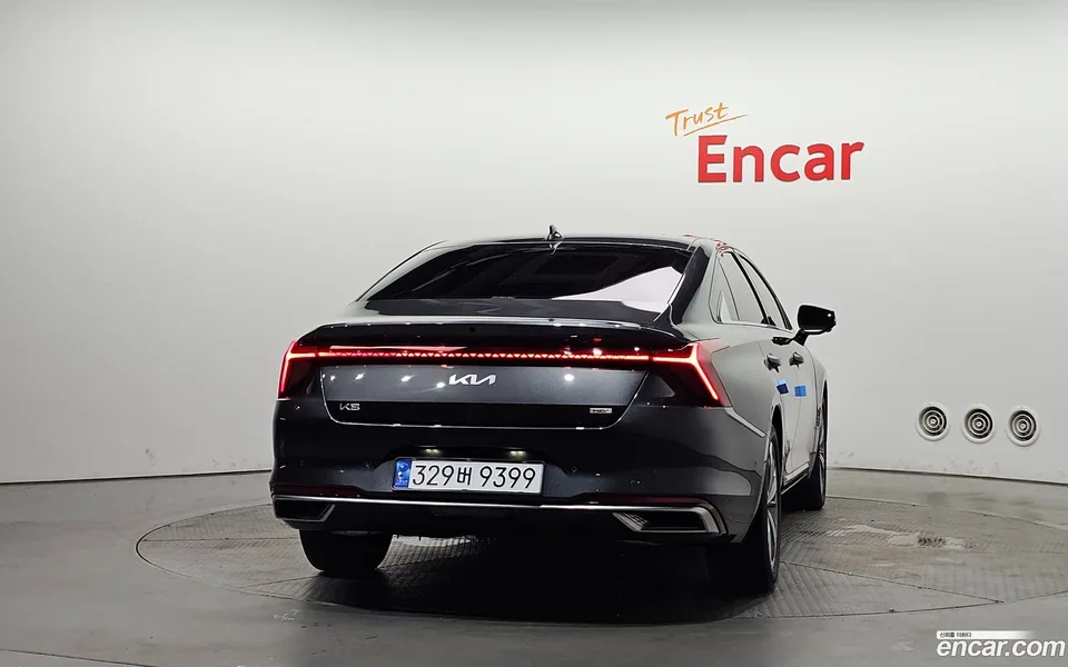 Kia K8 Hybrid 2023 — thumbnail 4