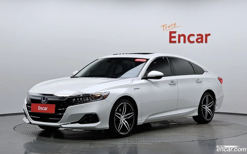 Honda Accord 2.0 2022 — photo 1, buy with delivery to Moscow