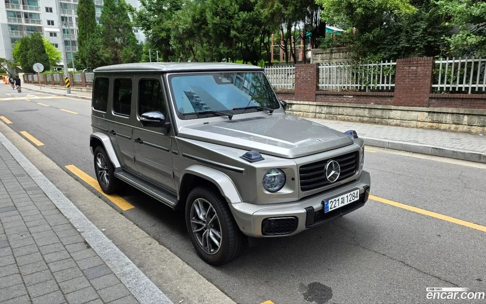Mercedes-Benz G-Class G450d 2025 — thumbnail 4