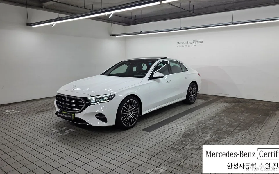 Mercedes-Benz E-Class E450 4MATIC 2025 — photo 1, buy with delivery to Moscow