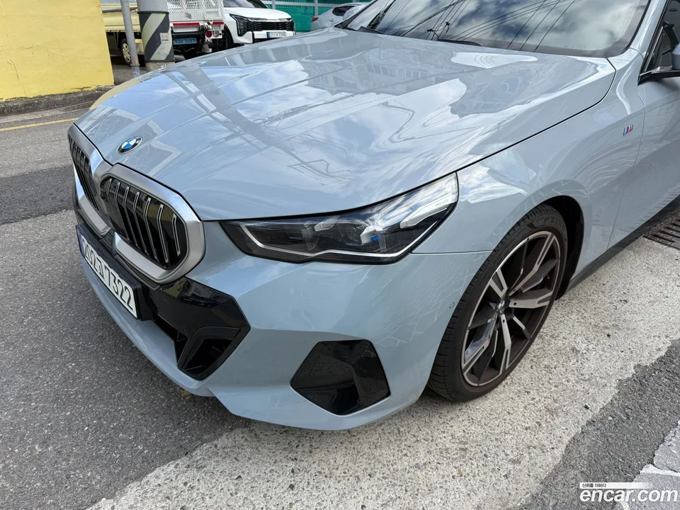 BMW 5 Series 2024