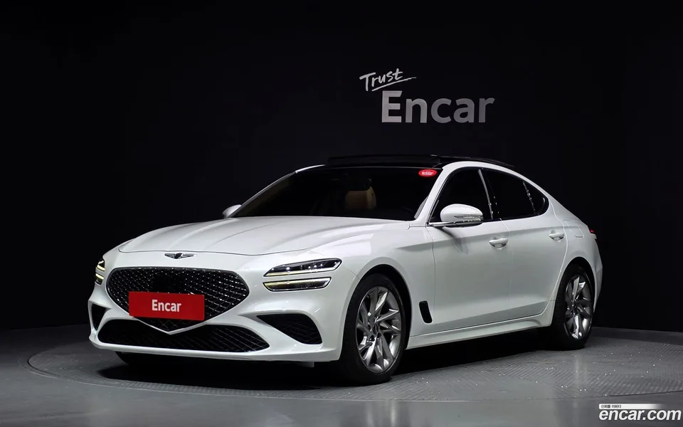 Genesis G70 2.0T 2WD 2022 — photo 1, buy with delivery to Moscow