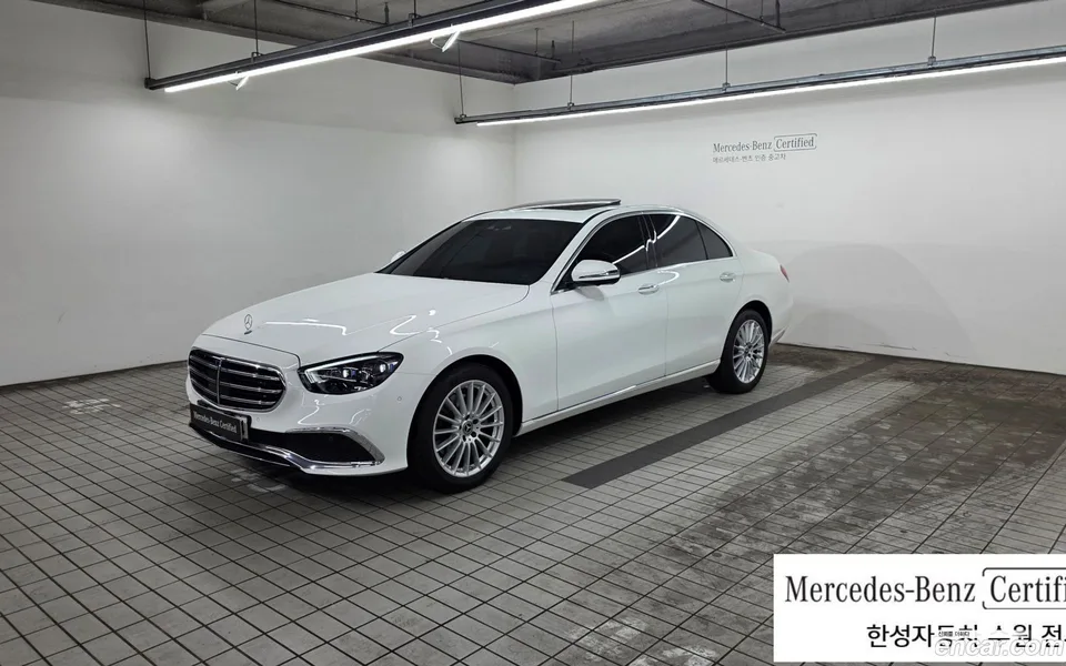 Mercedes-Benz E-Class E250 2023 — photo 1, buy with delivery to Moscow