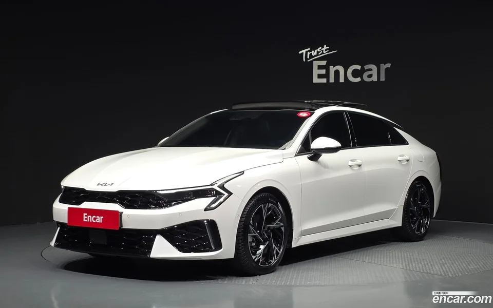 Kia K5 Hybrid 2026 — photo 1, buy with delivery to Moscow
