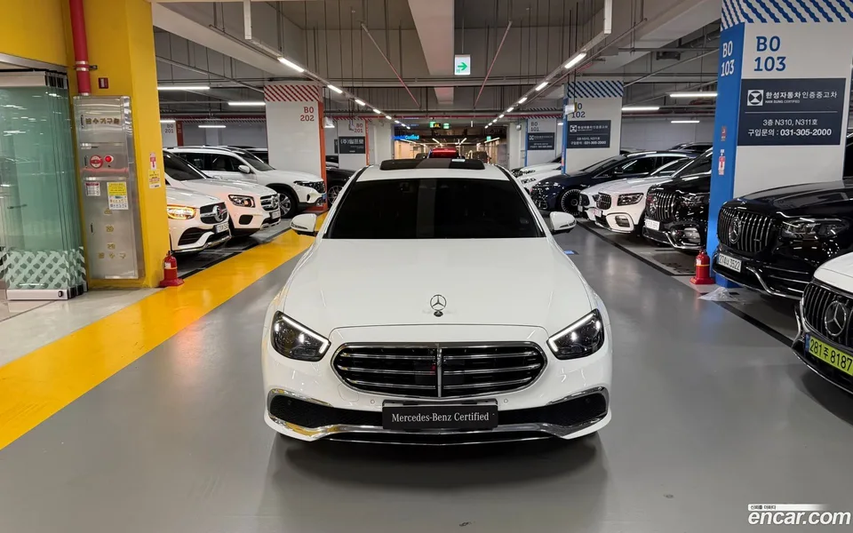 Mercedes-Benz E-Class E250 2023 — миниатюра 3