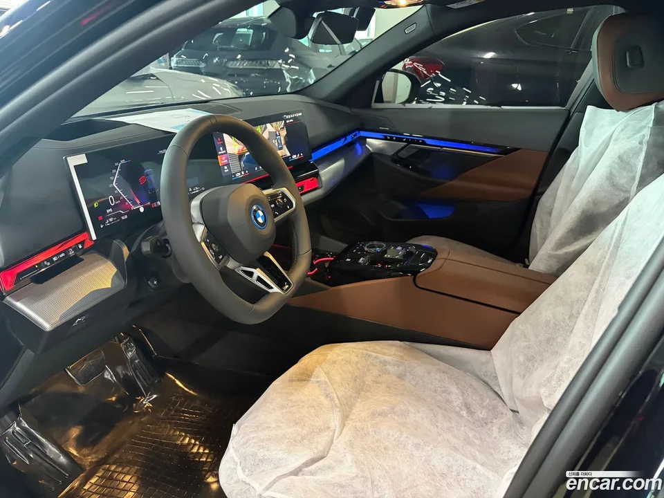BMW 5 Series 530e M 2026 — thumbnail 4
