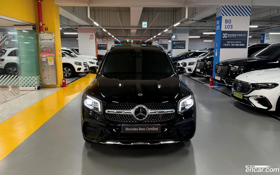 Mercedes-Benz GLB-Class GLB250 4MATIC 2023 — thumbnail 3