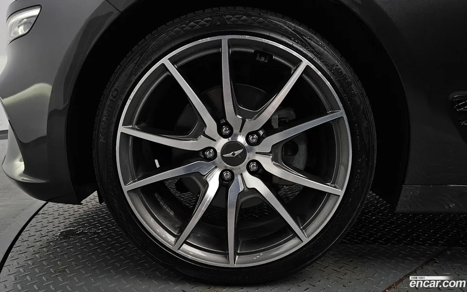 Genesis G70 2.0T 4WD 2022 — thumbnail 5