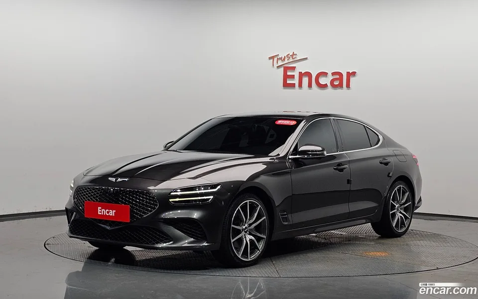 Genesis G70 2.0T 4WD 2022 — photo 1, buy with delivery to Moscow