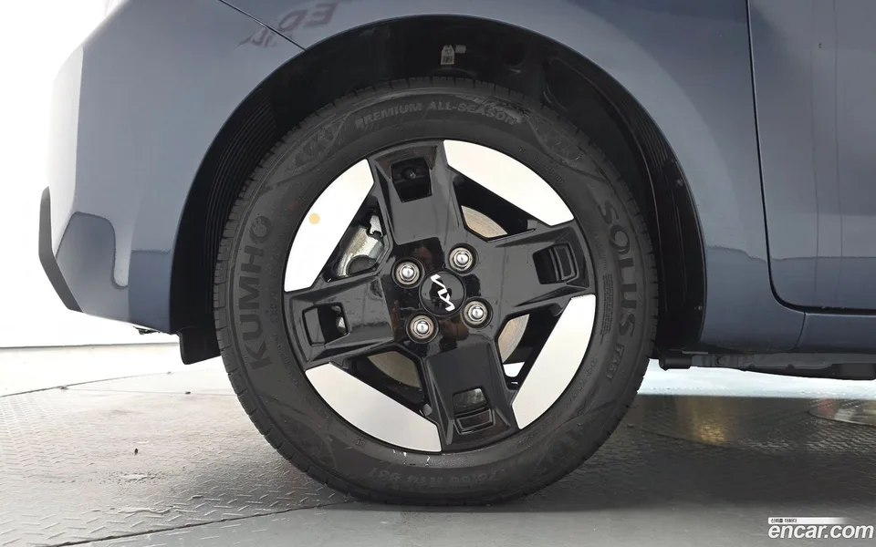 Kia Ray EV 2025 — thumbnail 2