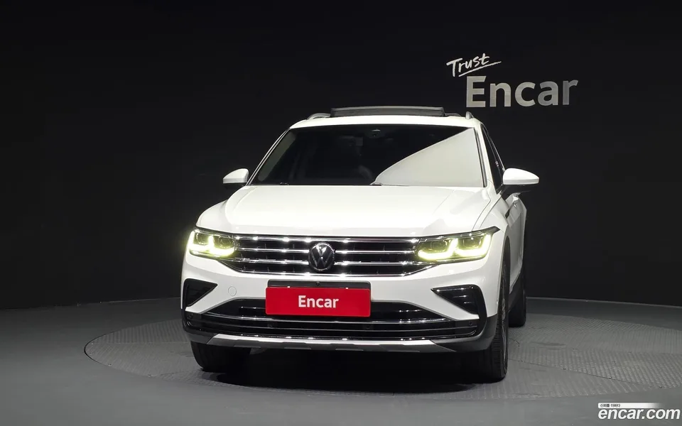 Volkswagen Tiguan 2.0 TDI 4 2023 — thumbnail 3