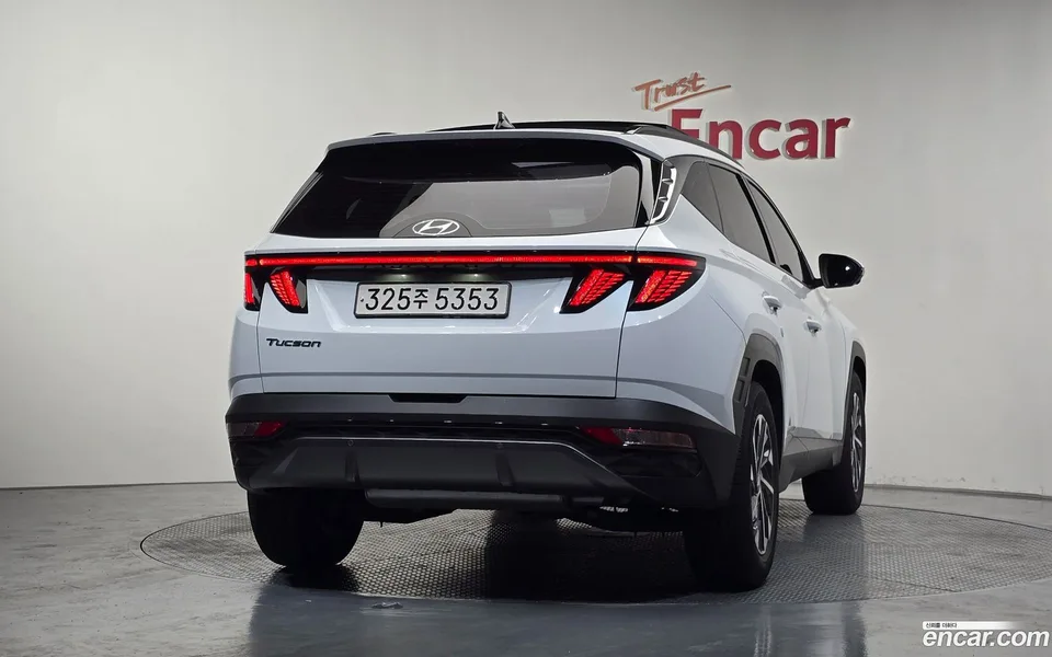 Hyundai Tucson Hybrid 2WD 2022 — thumbnail 4