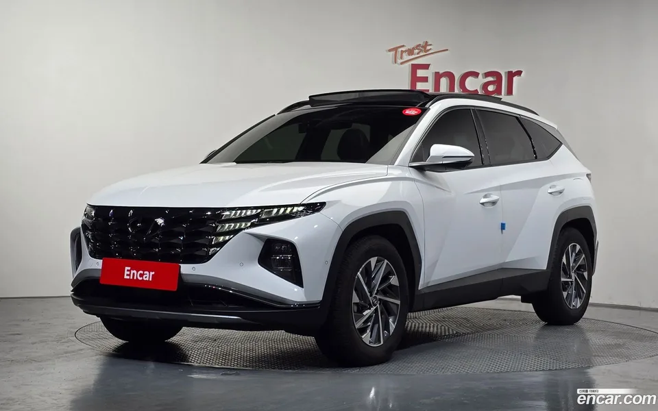 Hyundai Tucson Hybrid 2WD 2022 — photo 1, buy with delivery to Moscow