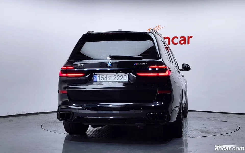BMW X7 xDrive 40i M 6 2025 — thumbnail 4