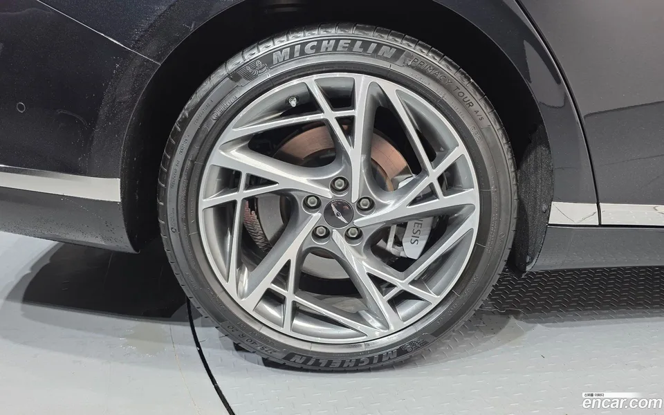 Genesis G90 3.5 AWD 2023 — thumbnail 5