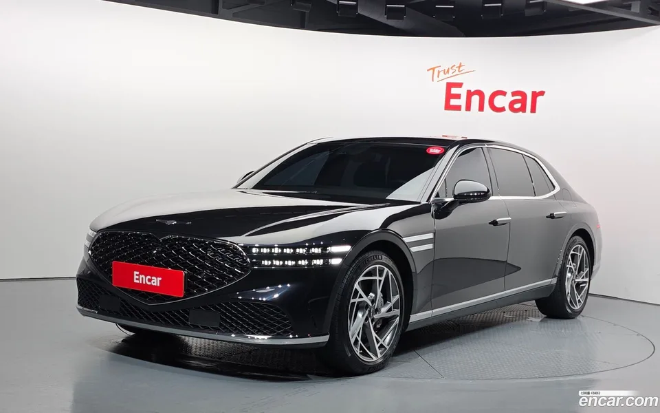 Genesis G90 3.5 AWD 2023 — photo 1, buy with delivery to Moscow