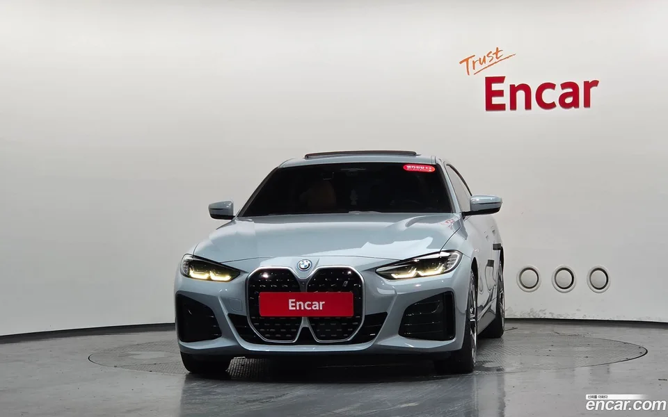 BMW i4 eDrive40 M 2022 — thumbnail 3