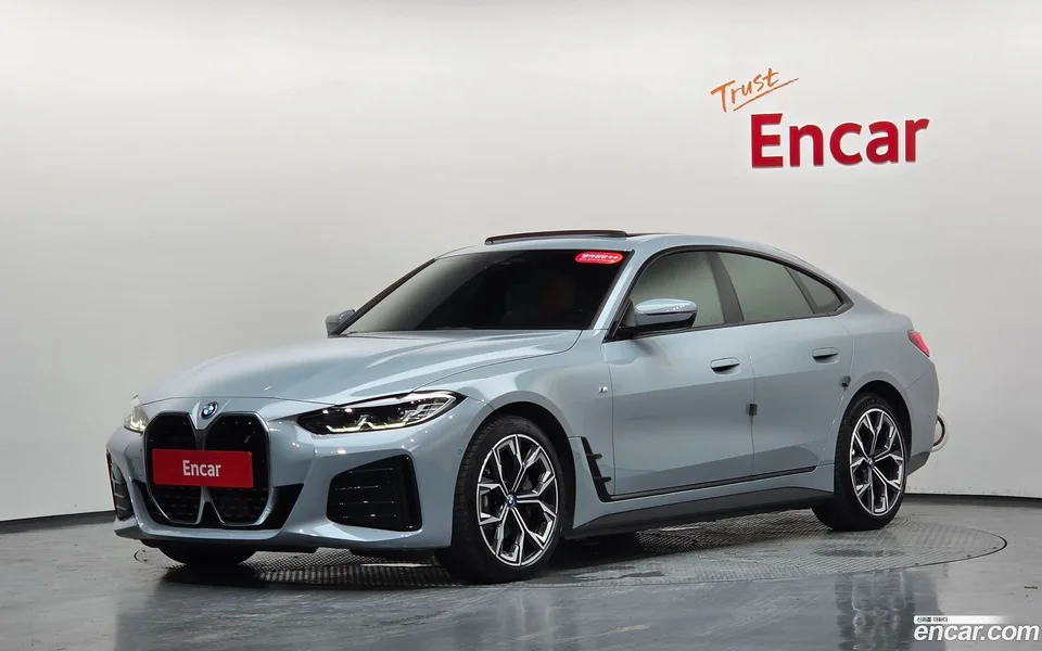 BMW i4 eDrive40 M 2022 — photo 1, buy with delivery to Moscow