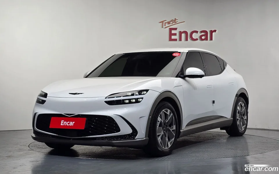 Genesis GV60 2022 — photo 1, buy with delivery to Moscow