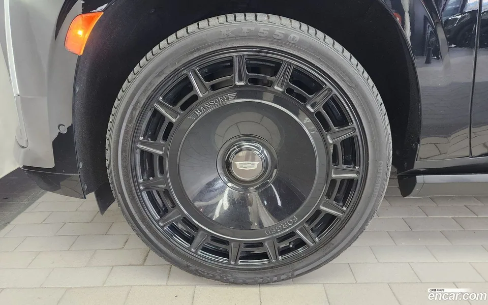 Cadillac Escalade 6.2 ESV 2022 — миниатюра 5