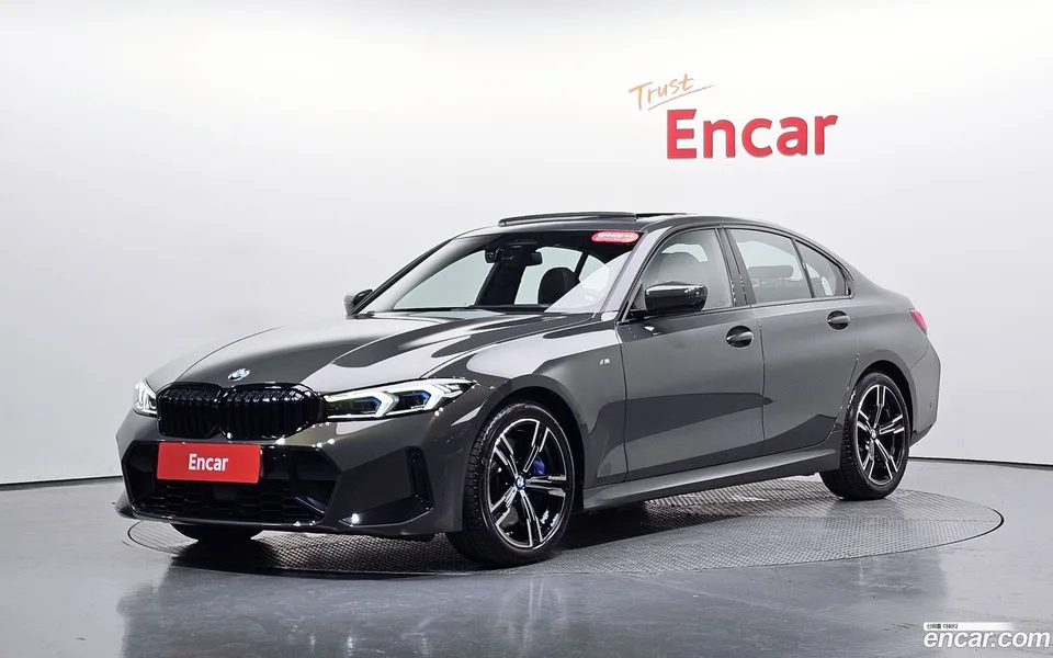 BMW 3 Series 320i M 2025 — photo 1, buy with delivery to Moscow