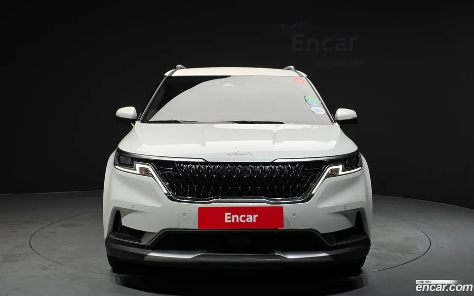 Kia Carnival 9 2022 — thumbnail 3