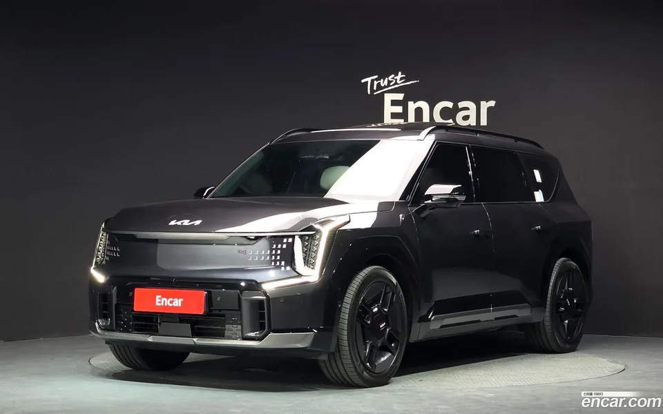 Kia EV9 4WD 2025 — фото 1, купить с доставкой в Москву