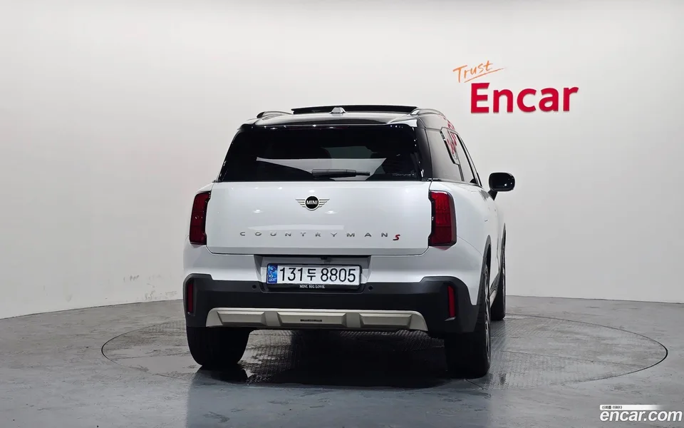 MINI Cooper S Countryman ALL4 2025 — thumbnail 4