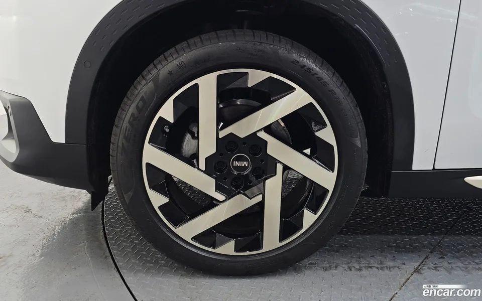 MINI Cooper S Countryman ALL4 2025 — thumbnail 5