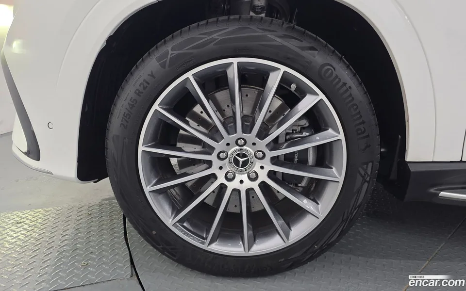 Mercedes-Benz GLE-Class GLE450 4MATIC 2025 — thumbnail 5