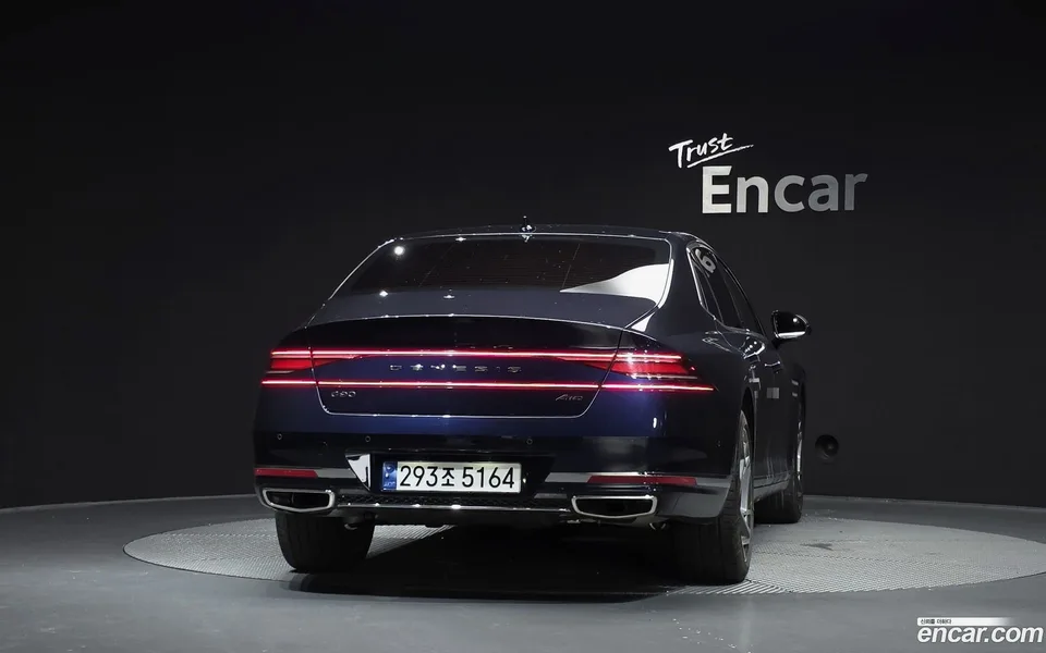 Genesis G90 3.5 e-S/C AWD 2023 — thumbnail 4