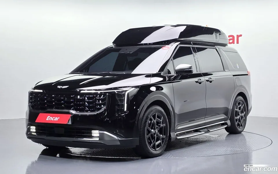 Kia Carnival HEV 9 () 2025 — photo 1, buy with delivery to Moscow