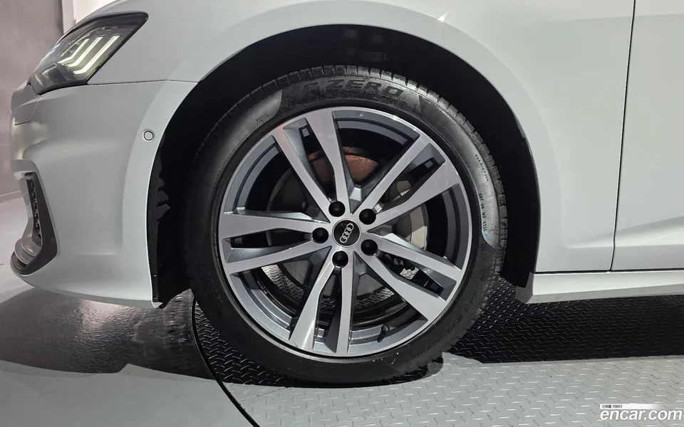 Audi A6 45 TFSI 2023 — миниатюра 2