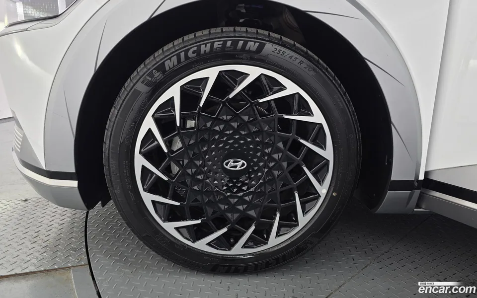Hyundai Ioniq 5 2024 — thumbnail 5