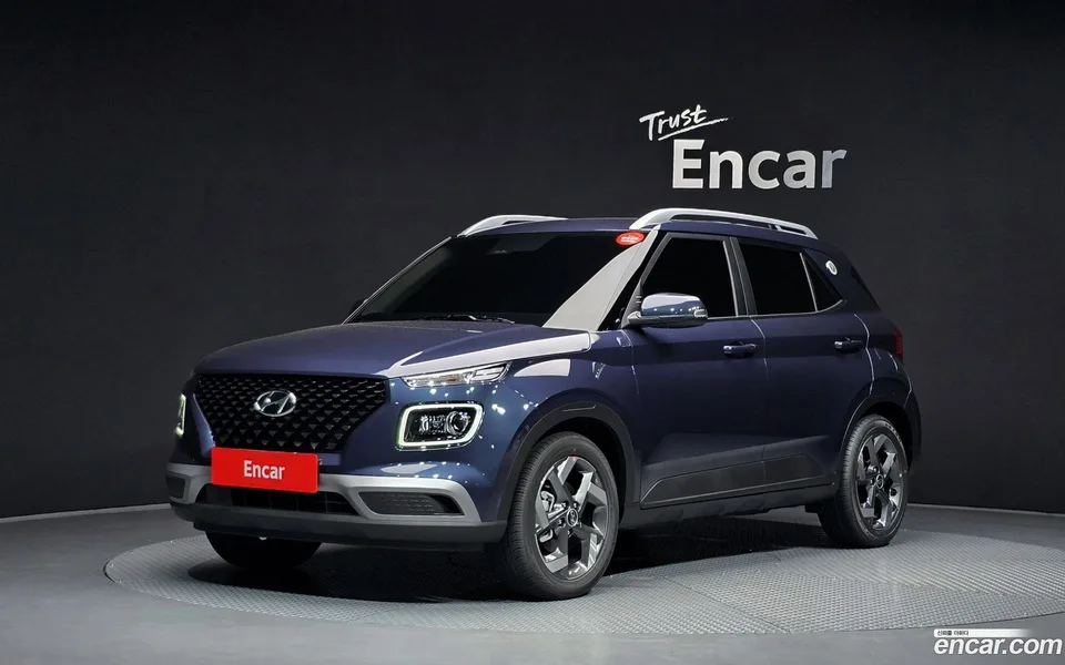 Hyundai Venue 1.6 2026 — photo 1, buy with delivery to Moscow