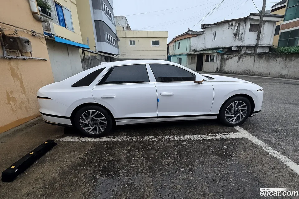Hyundai Grandeur Hybrid 2026 — thumbnail 3