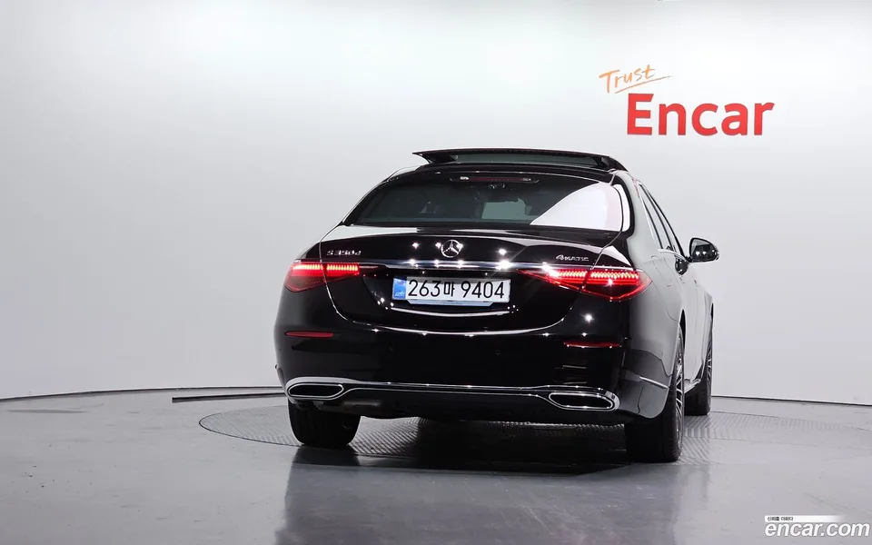 Mercedes-Benz S-Class S350 d 4MATIC 2025 — thumbnail 4