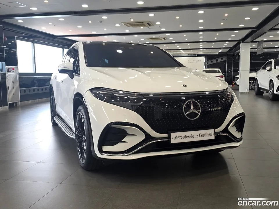 Mercedes-Benz EQS SUV EQS580 4MATIC 2024 — thumbnail 2