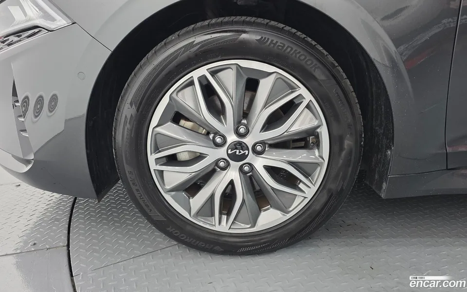 Kia K5 Hybrid 2022 — thumbnail 5