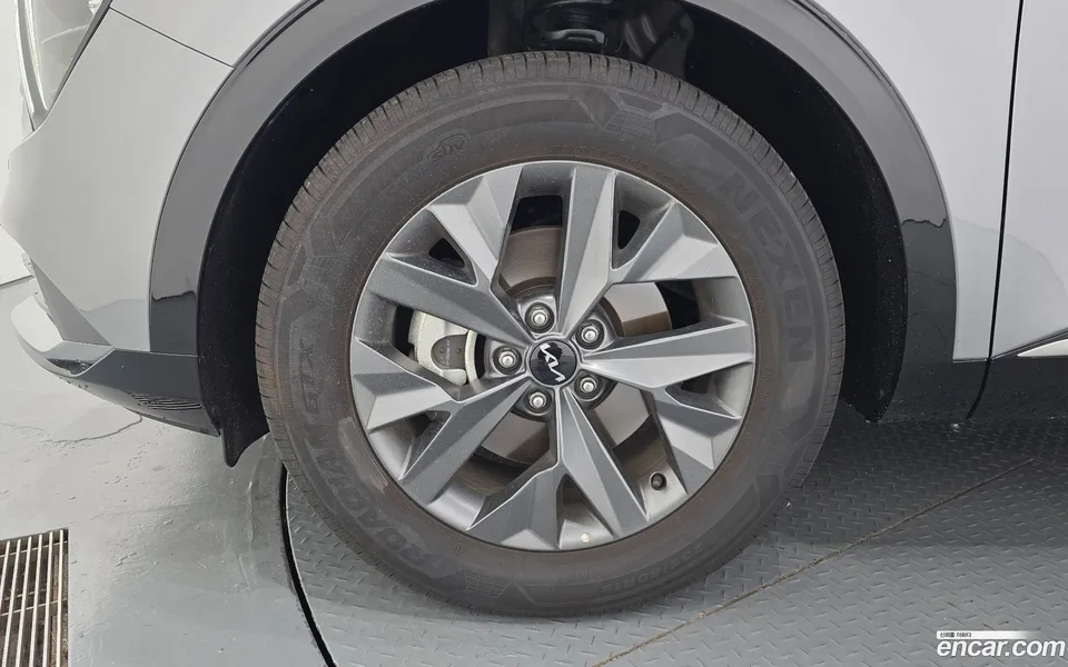 Kia Sportage 1.6 2WD 2024 — thumbnail 5
