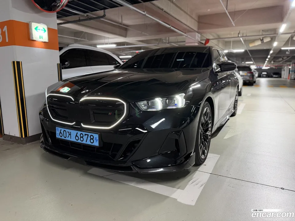 BMW i5 M60 xDrive 2024 — photo 1, buy with delivery to Moscow