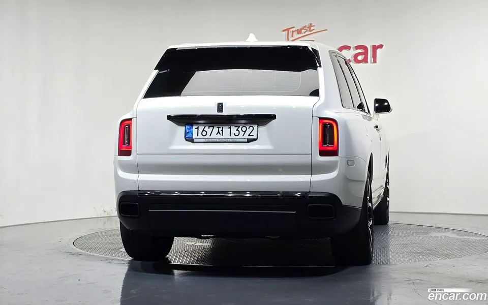 Rolls-Royce Cullinan 6.7 V12 2022 — миниатюра 4