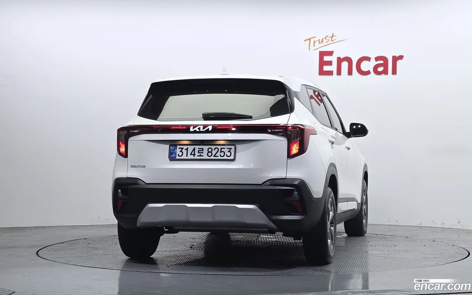Kia Seltos 1.6 2WD 2025 — thumbnail 4
