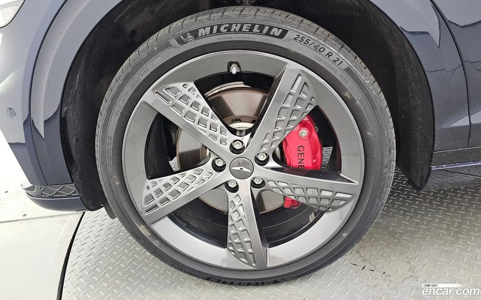 Genesis GV70 3.5T AWD 2023 — thumbnail 2
