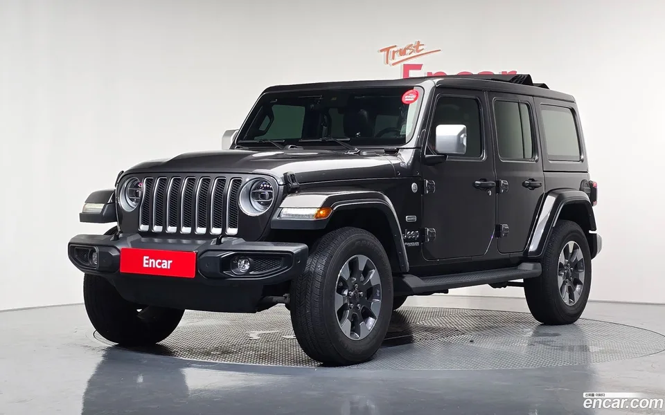 Jeep Wrangler 2.0 4 2022 — photo 1, buy with delivery to Moscow