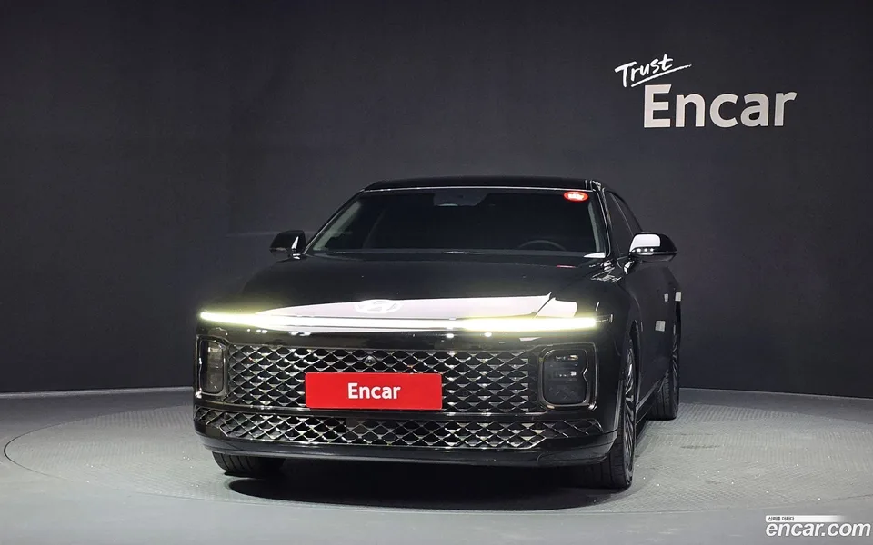 Hyundai Grandeur 3.5 2WD 2023 — thumbnail 3