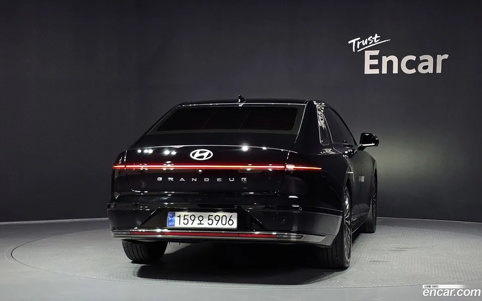 Hyundai Grandeur 3.5 2WD 2023 — thumbnail 4