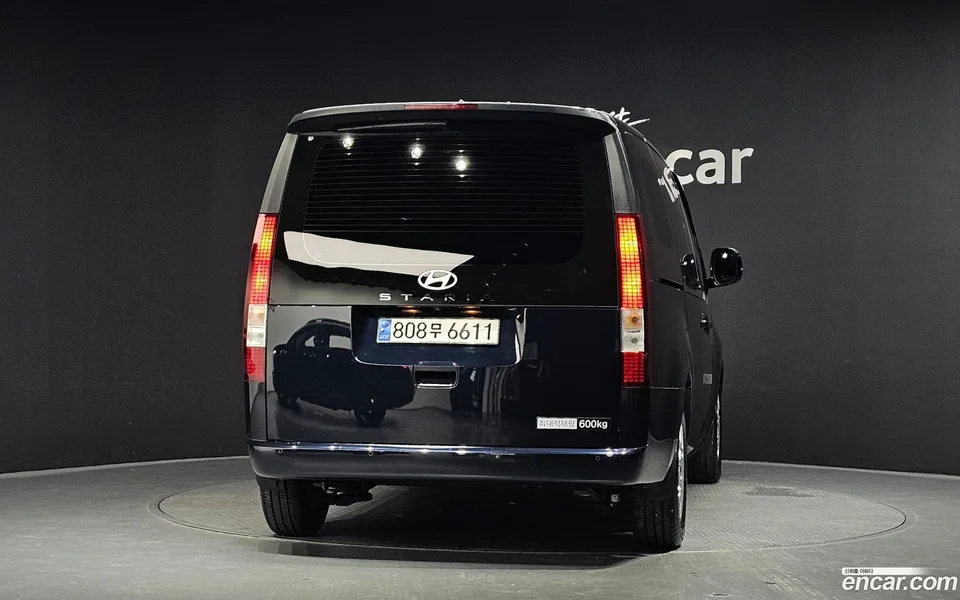 Hyundai Staria L3.5 5 2024 — thumbnail 4