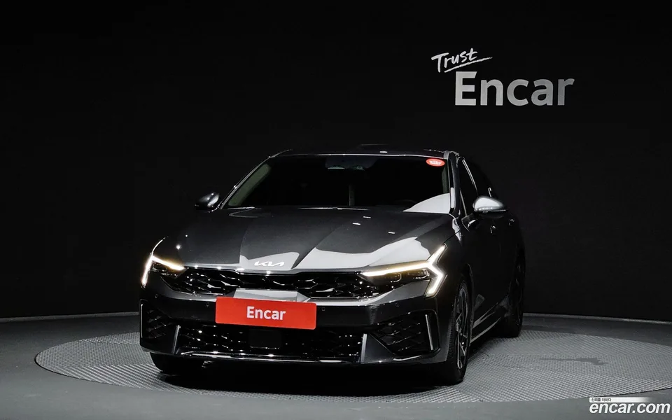 Kia K5 Hybrid 2024 — thumbnail 3